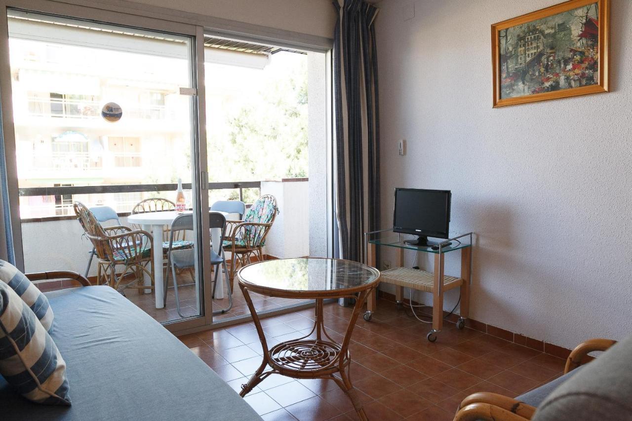 Uhc Buigas Luz Apartments Салоу Экстерьер фото